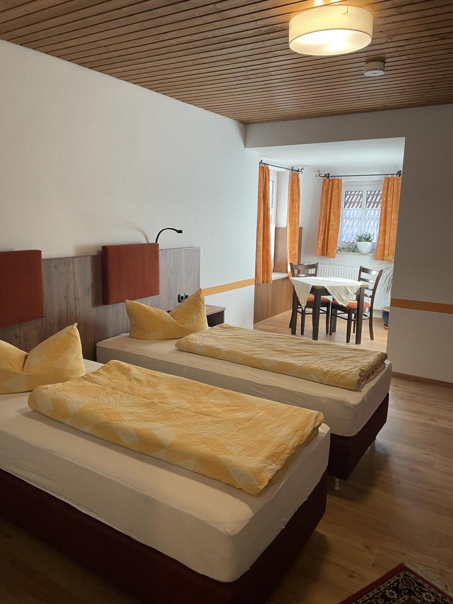 Hotel Boarding House Hohenwart Fuchstal Phòng bức ảnh